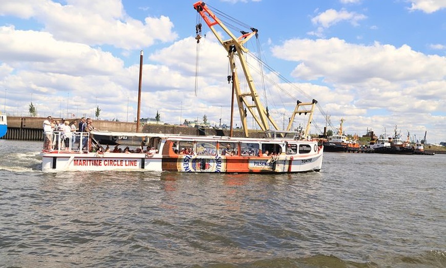 Image 9: Hop-on Hop-off auf dem Wasser mit der Maritime Circle Line in Hamburg