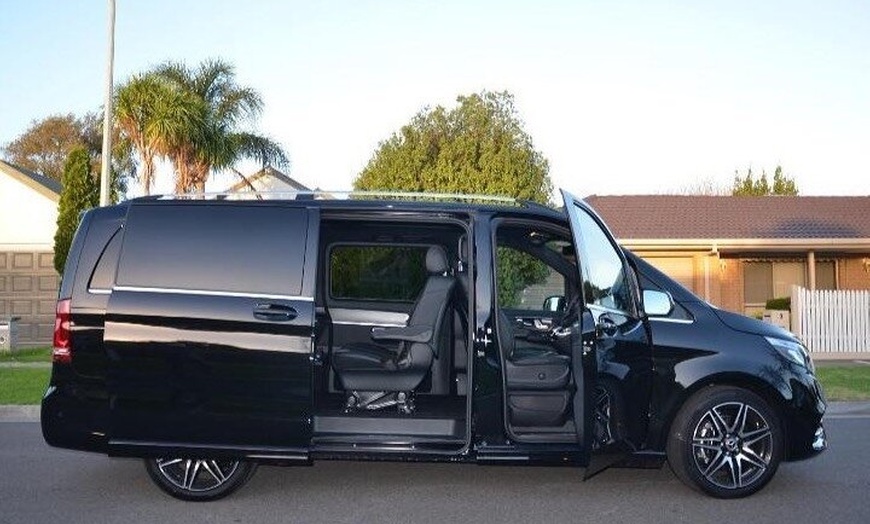 Image 3: Private Transfer CBD to Melbourne Airport (Sedan, SUV, or Van)