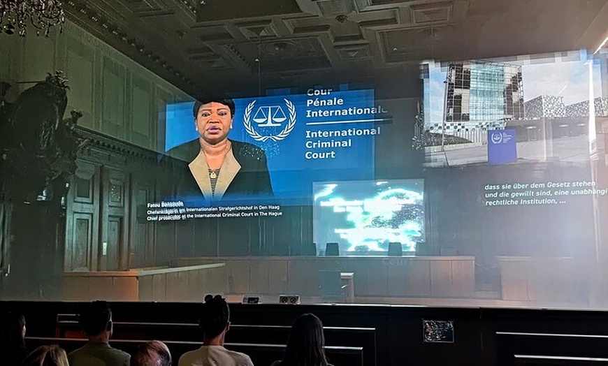 Image 8: Nürnberg VIP Tour zu den NAZI Monumenten + Nürnberger Prozesse