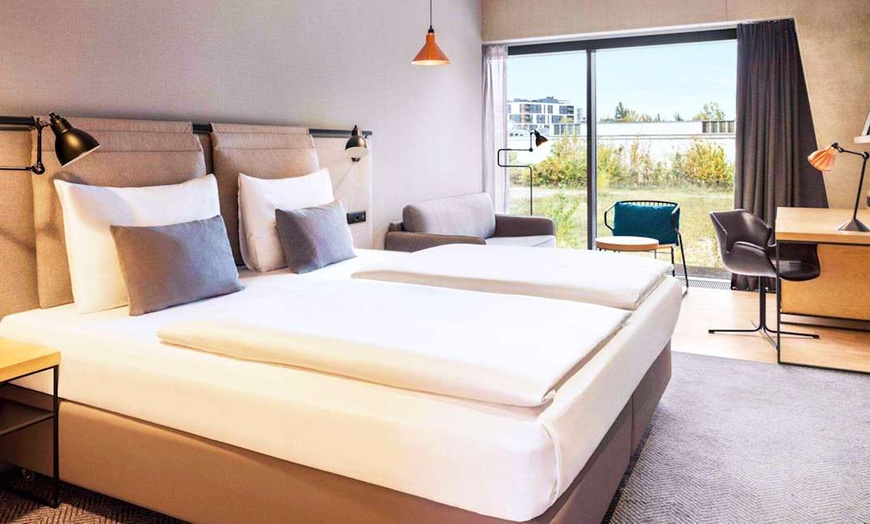 Image 1: ✈ POLSKA | Warszawa - Vienna House by Wyndham Mokotow Warsaw 4* - C...