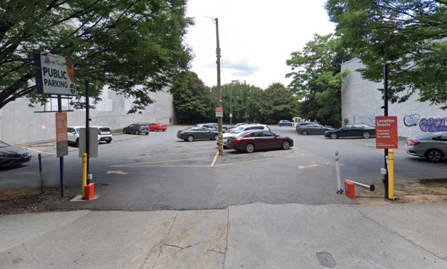 Image 3: Parking at Peachtree Center Lot