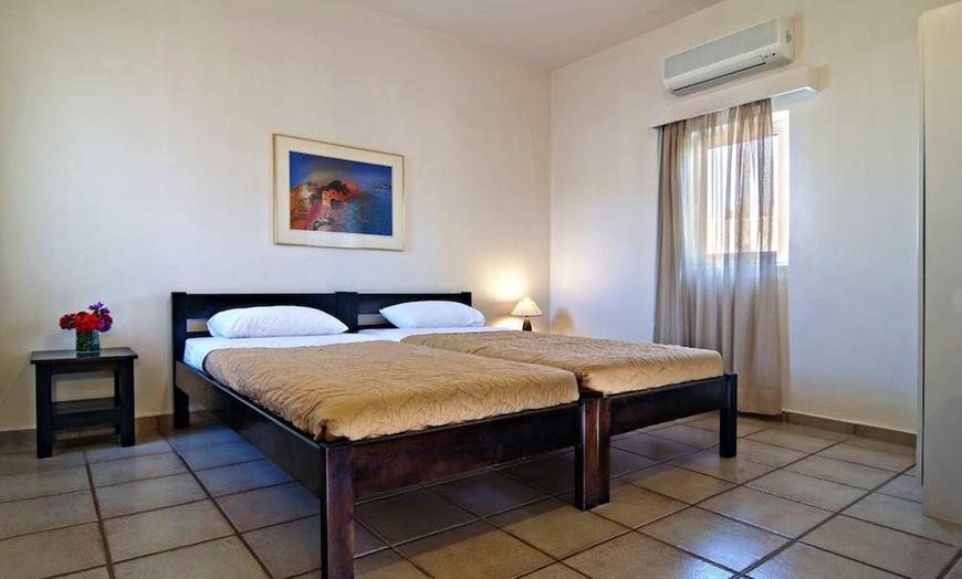 Image 3: ✈ CRETE | Gouves - Ourania Apartments Hotel 3*, 3 nights - Outdoor ...