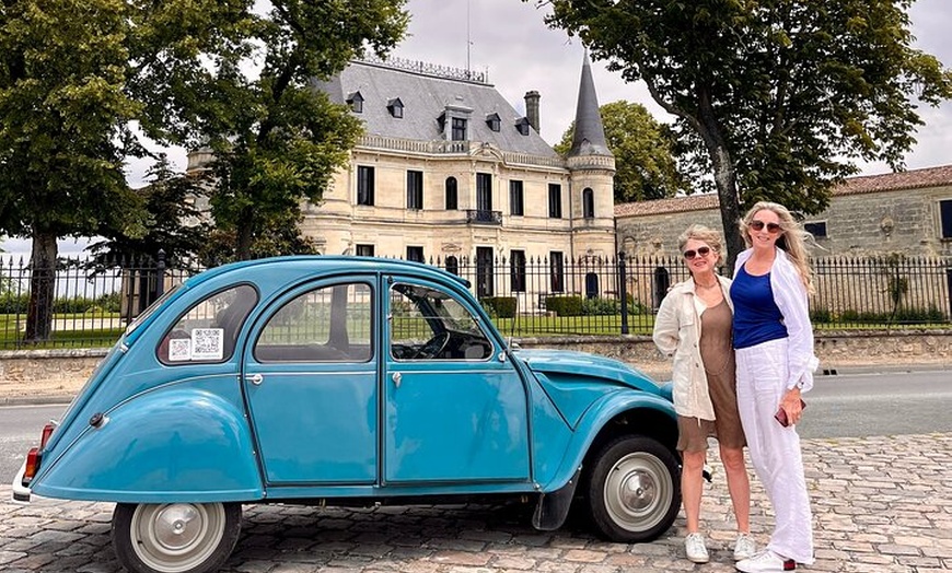 Image 6: Visite privée des vins de Margaux et du Médoc en voiture Citroën cl...