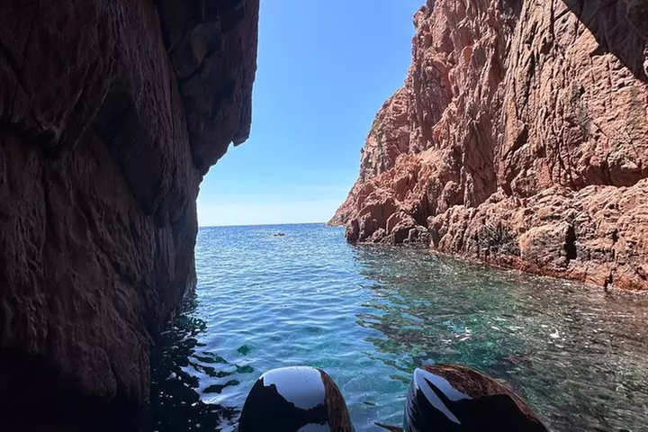 excursion Scandola- Girolata -Calanques de piana- Capo rosso