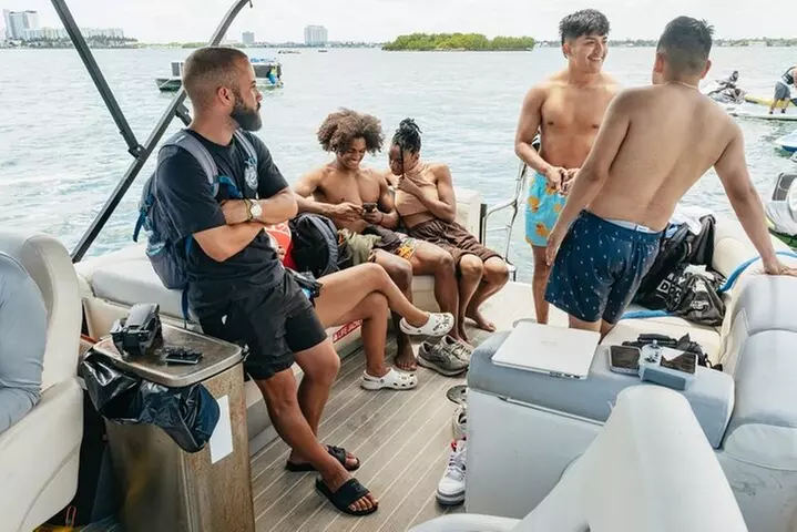 Jet Ski Miami : Experience the Ultimate Water Fun !