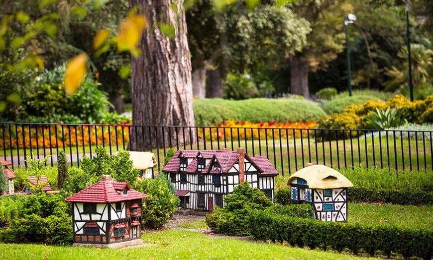 Image 5: East Melbourne Walking Tours