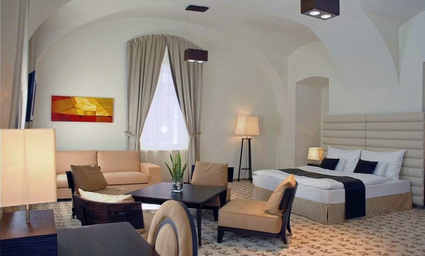 Image 3: ✈ HUNGARY | Budapest - Buda Castle Fashion Hotel 4*, 2 nights - Cit...