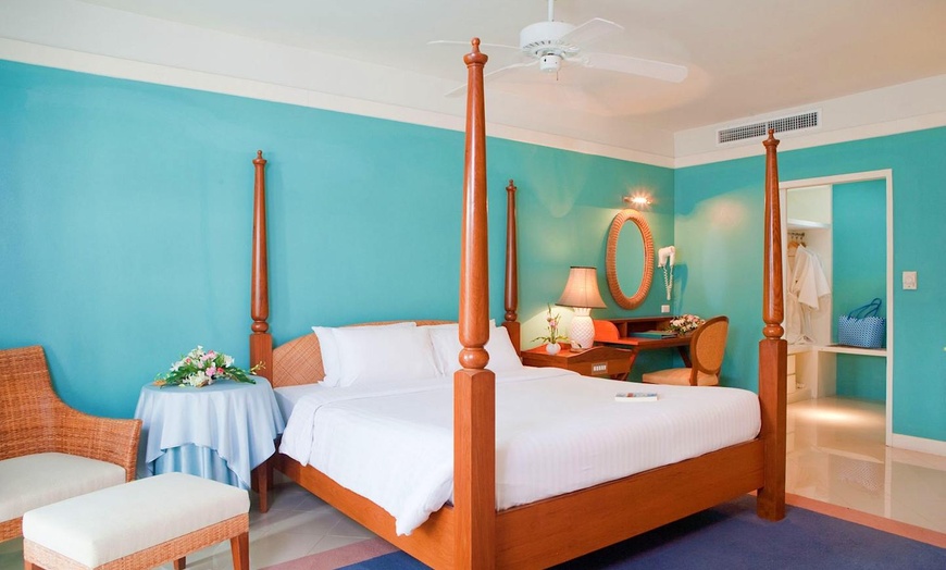 Image 19: ✈ SOUTHERN THAILAND | Phuket - Andaman Seaview Hotel 4*, 5 nights -...