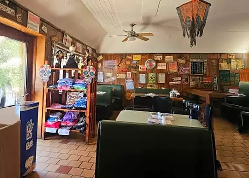 5% Cash Back at Dot's Cafe