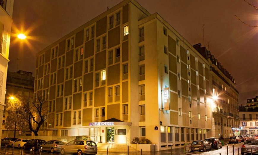 Image 10: ✈ FRANCJA | Paryż - Belambra City Hotel Magendie 2* - Turystyka poz...