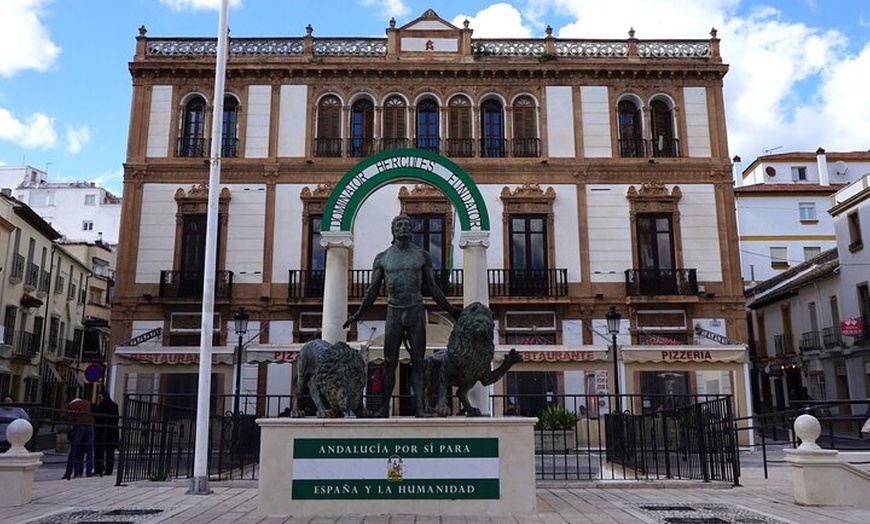 Image 3: Casco histórico Ronda: Tour autoguiado creado por Guía Oficial