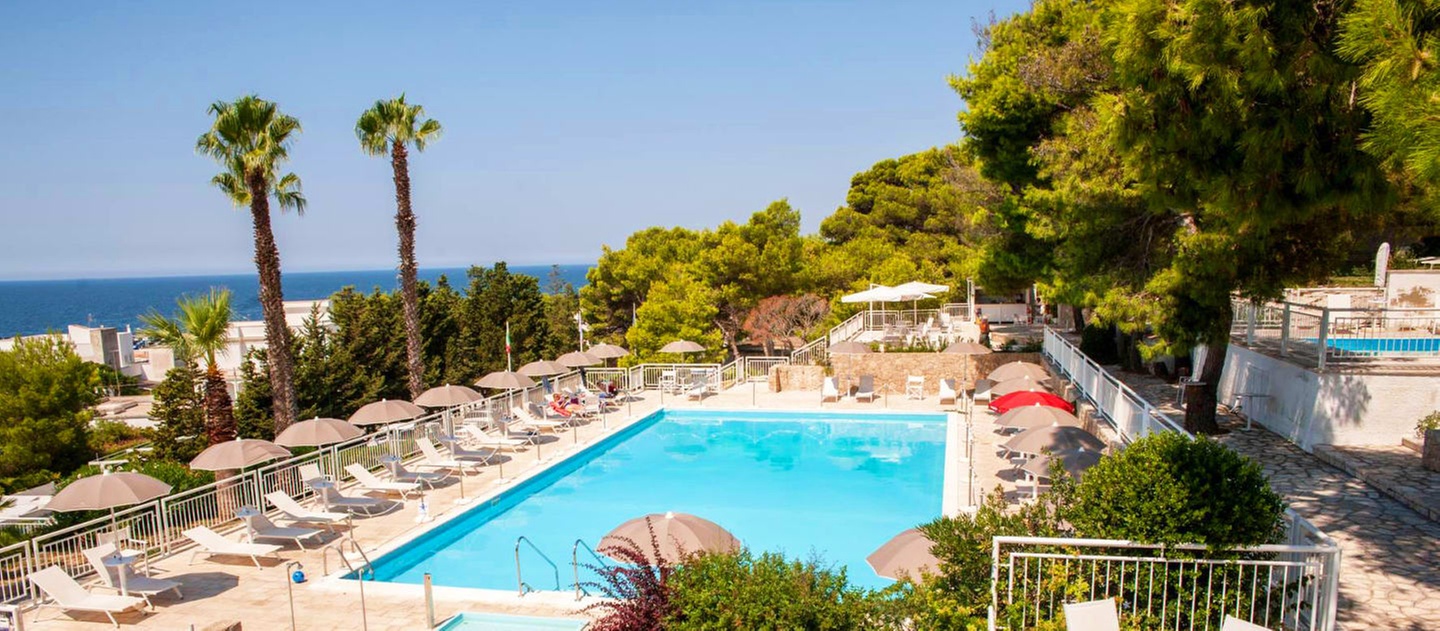 ✈ LES POUILLES | Santa Maria al Bagno - Grand Hotel Riviera - CDSHo...