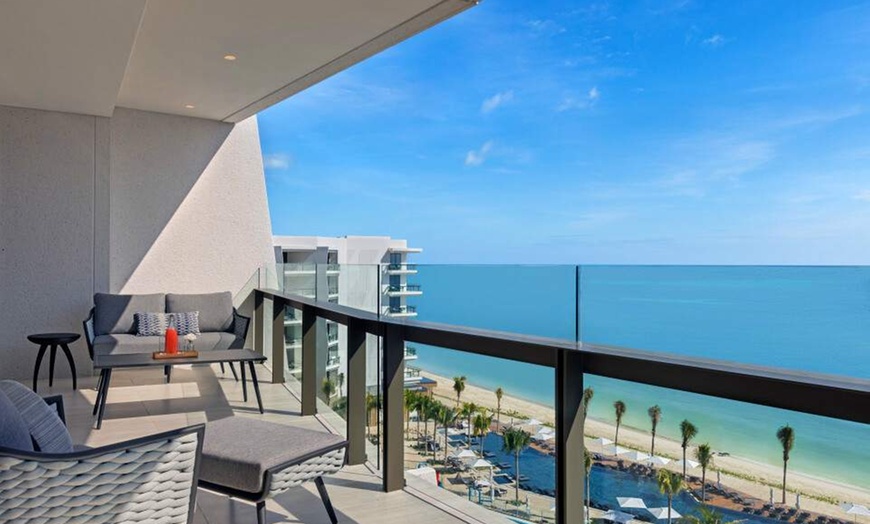 Image 16: ✈ MEXIQUE | Cancun - Hilton Cancun, An All-Inclusive Resort 5*, 5 n...