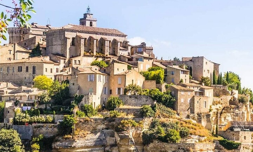 Image 2: Transfert Aéroport Marseille vers Gordes ou L'Isle-sur-la-Sorgue