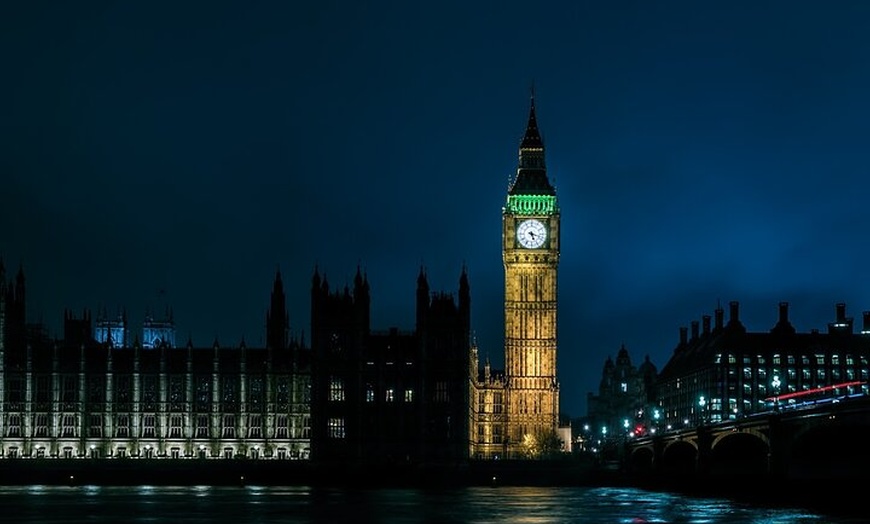 Image 4: London by Night: Luxurious Panoramic Private Tour
