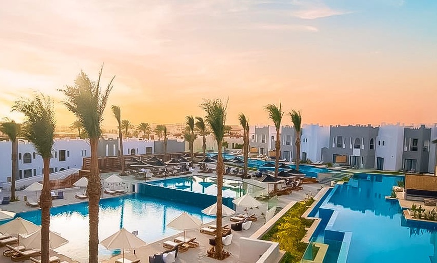 Image 1: ✈ EGYPTE | Hurghada - Sunrise Tucana Resort - Grand Select 5* - Tou...