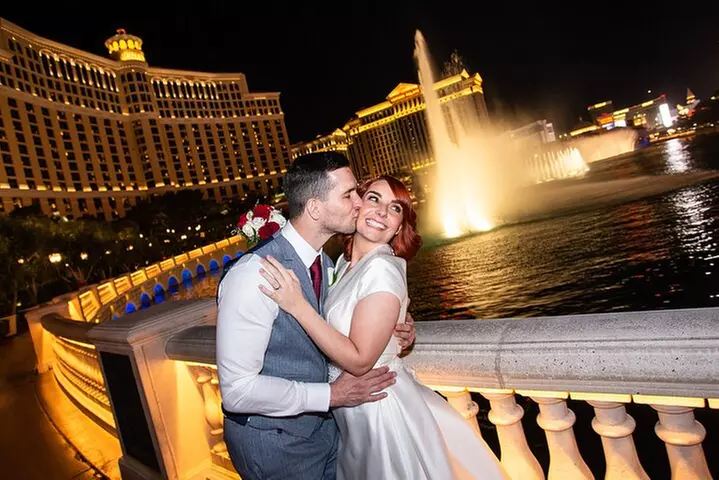Las Vegas Strip by Super Stretch Limo with Personal Photographer