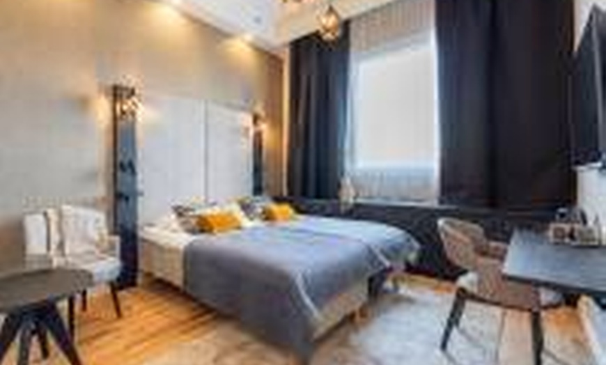 Image 6: ✈ LAPONIE | Rovaniemi - Santa's Hotel Santa Claus avec chasse aux a...