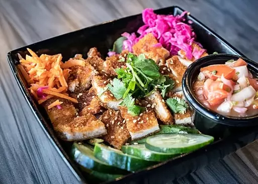5% Cash Back at Tiger + Lily