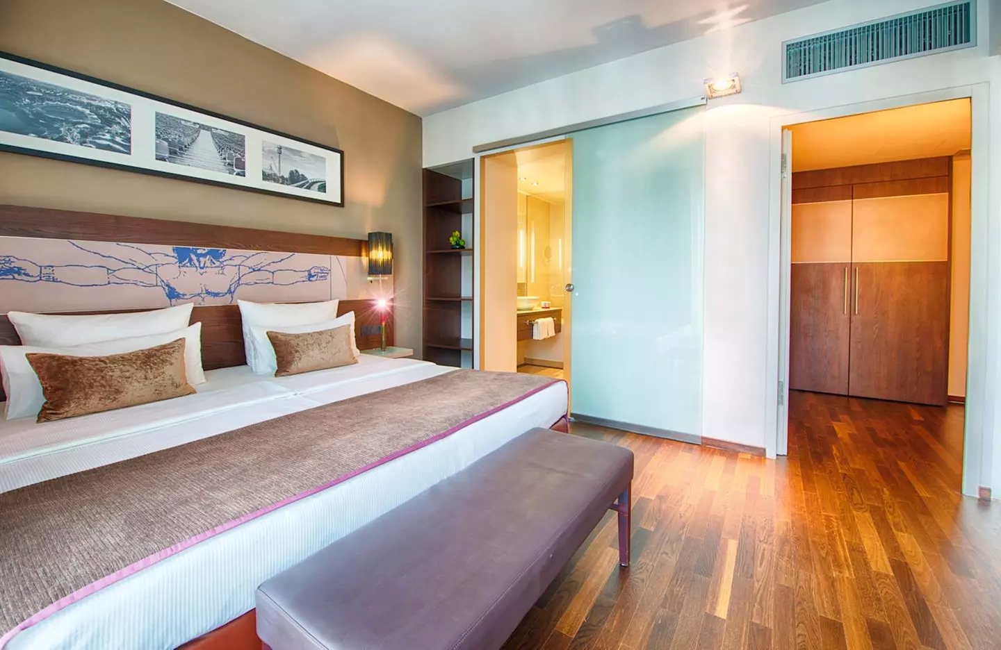 ✈ DEUTSCHLAND | München - Leonardo Royal Hotel Munich 4*, 2 Nächte ...