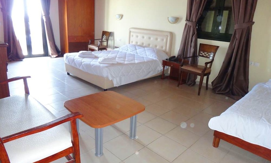 Image 22: ✈ KRETA | Kato Gouves - Diogenis Blue Palace Hotel 4* - Odkryty basen