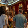 Image 4: Visita guiada al Palacio Real de Madrid para grupos pequeños con ca...