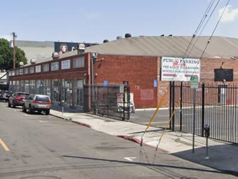 Parking at 424 E. 15th St. Lot