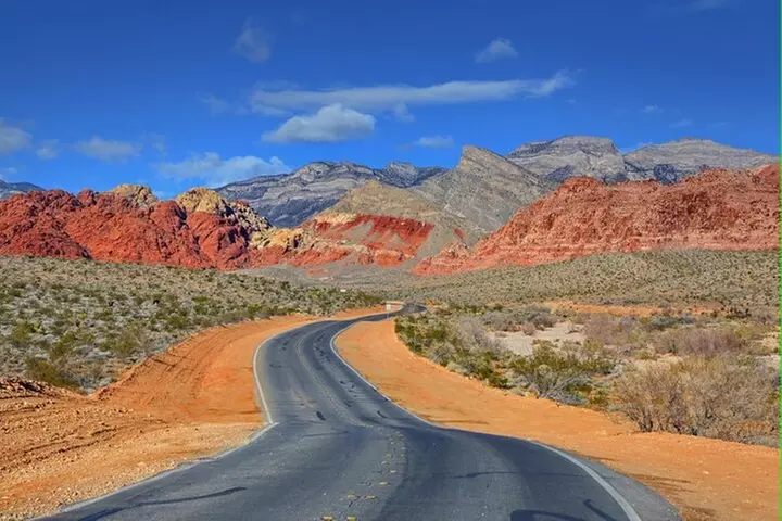 Self-Guided Red Rock Canyon Polaris Slingshot Tour