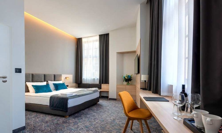 Image 6: ✈ POLSKA | Wroclaw - Korona Hotel Wroclaw Market Square 3* - Centru...