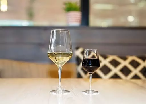 5% Cash Back at El Vinedo Local