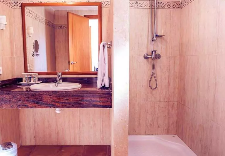 ✈ IBIZA | Cala Llenya - Cala Llenya Resort Ibiza 4*, 3 nuit - Piscines