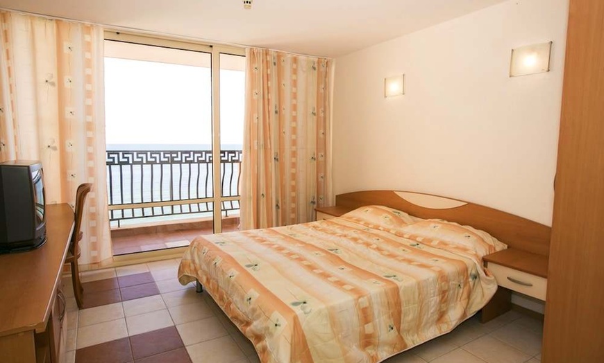 Image 10: ✈ BURGAS | Elenite - Hotel Royal Bay 4*