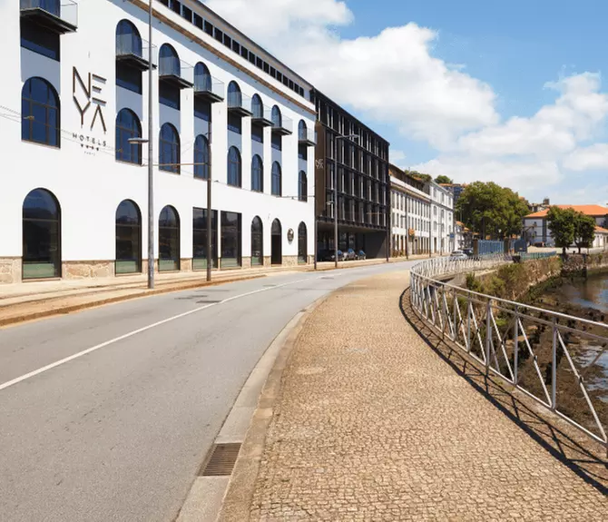 ✈ PORTOGALLO | Porto - Neya Porto Hotel 4*, 2 notti - Upgrade in om...