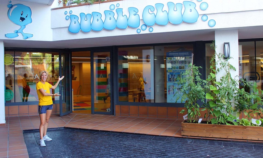 Image 15: ✈ COSTA BARCELONA | Santa Susanna - Aqua Hotel Aquamarina & SPA 4* ...