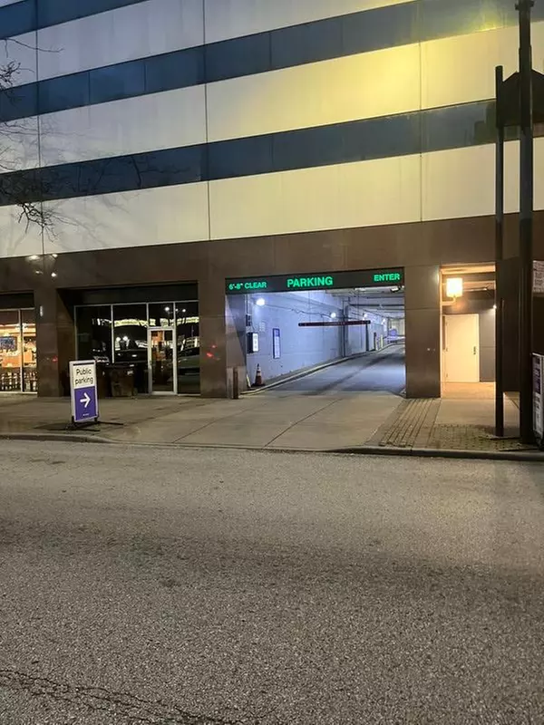 Parking at 7W7 Garage