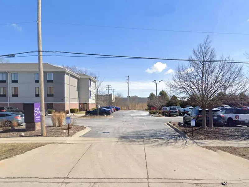 Parking at Sleep Inn & Suites Milwaukee Airport Lot MKE