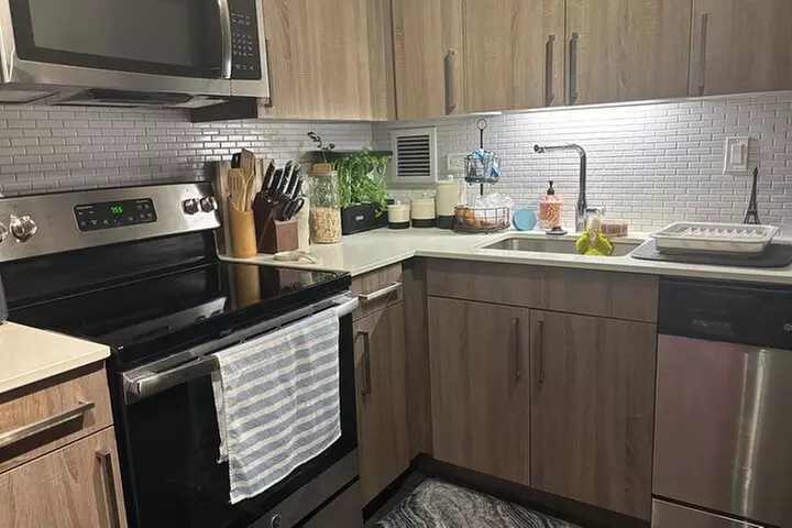 Experience Chicago Cooking Class with Deep Dish Pizza or Pasta