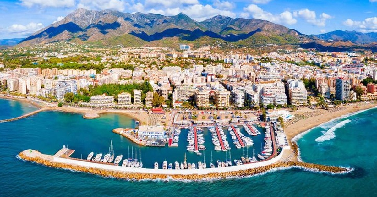 Paseo privado por Málaga con guía local