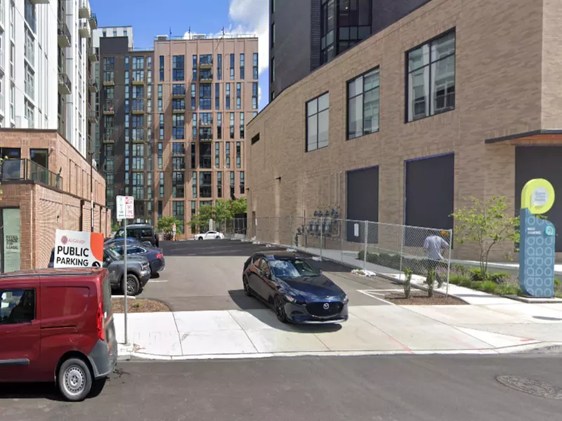 Parking at 320 Straight St. Lot