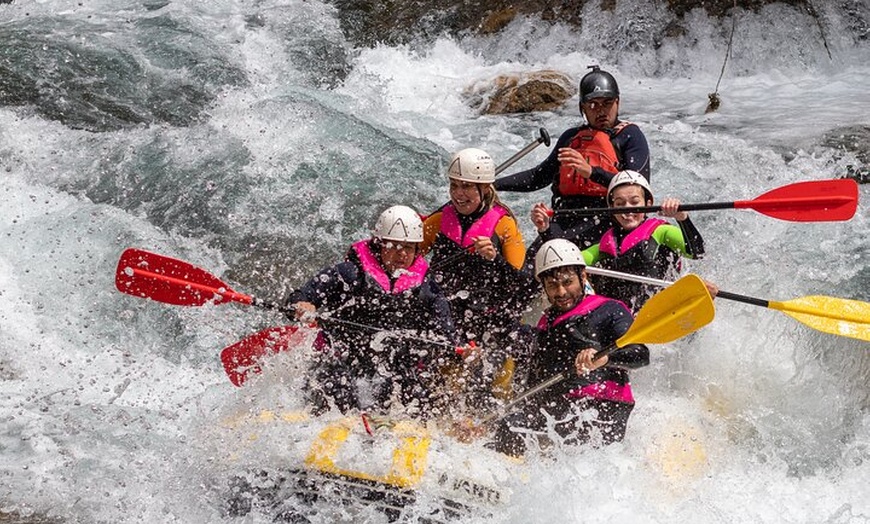 Image 2: Valencia a Montanejos + Actividades Aventuradas