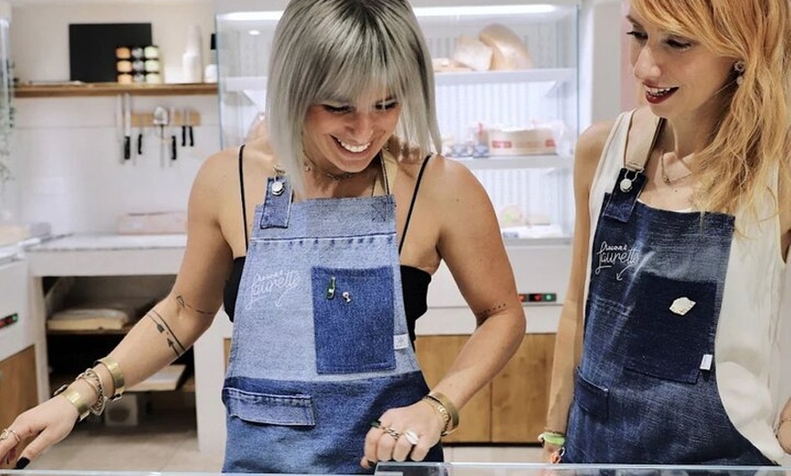 Image 4: Marseille Dégustation de fromages et vins français