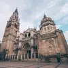 Image 1: Tour Privado Toledo Aranjuez Chinchón desde Madrid