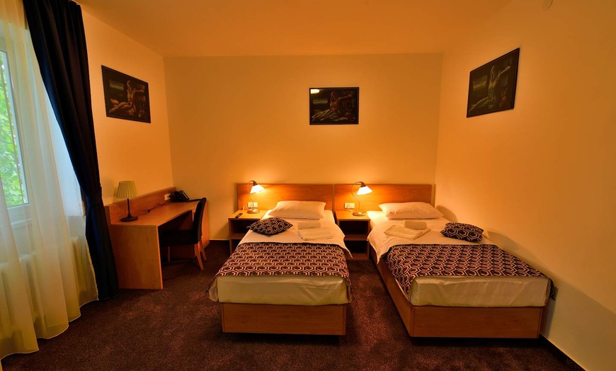 Image 1: ✈ CROATIE | Zagreb - Hôtel Orient 3* - City break