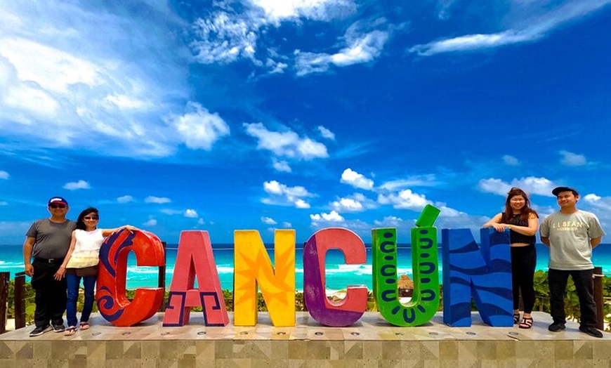 Image 11: Private Cancun Food and Shopping Tour with Guide