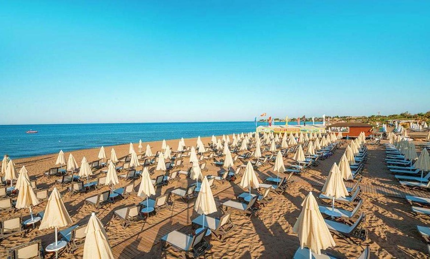 Image 2: ✈ ANTALYA ET SA RÉGION | Sidé - Vox Maris Resort Hotel - Adult only...