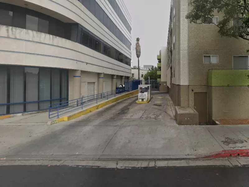 Parking at Holmes Center Garage