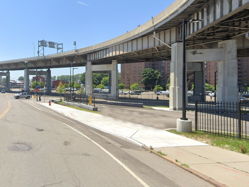 Parking at Aud Lot 1 - P8021