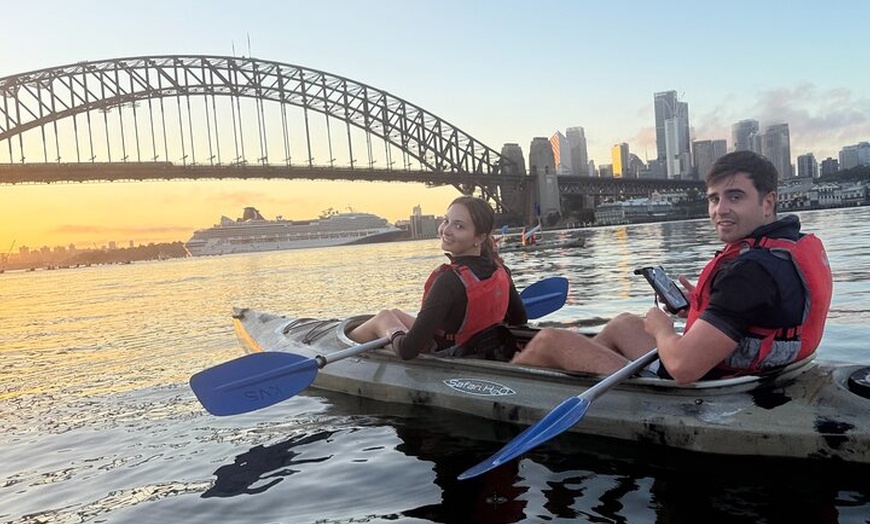 Image 10: Sydney Sunrise Kayak Couples Tour with Opera House Views