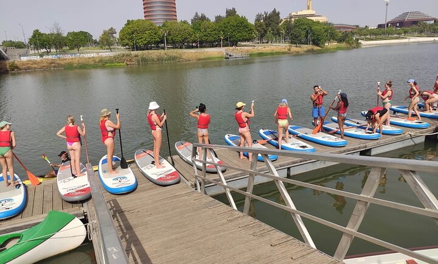 Image 22: Paddle Surf en Sevilla en el Río Guadalquivir