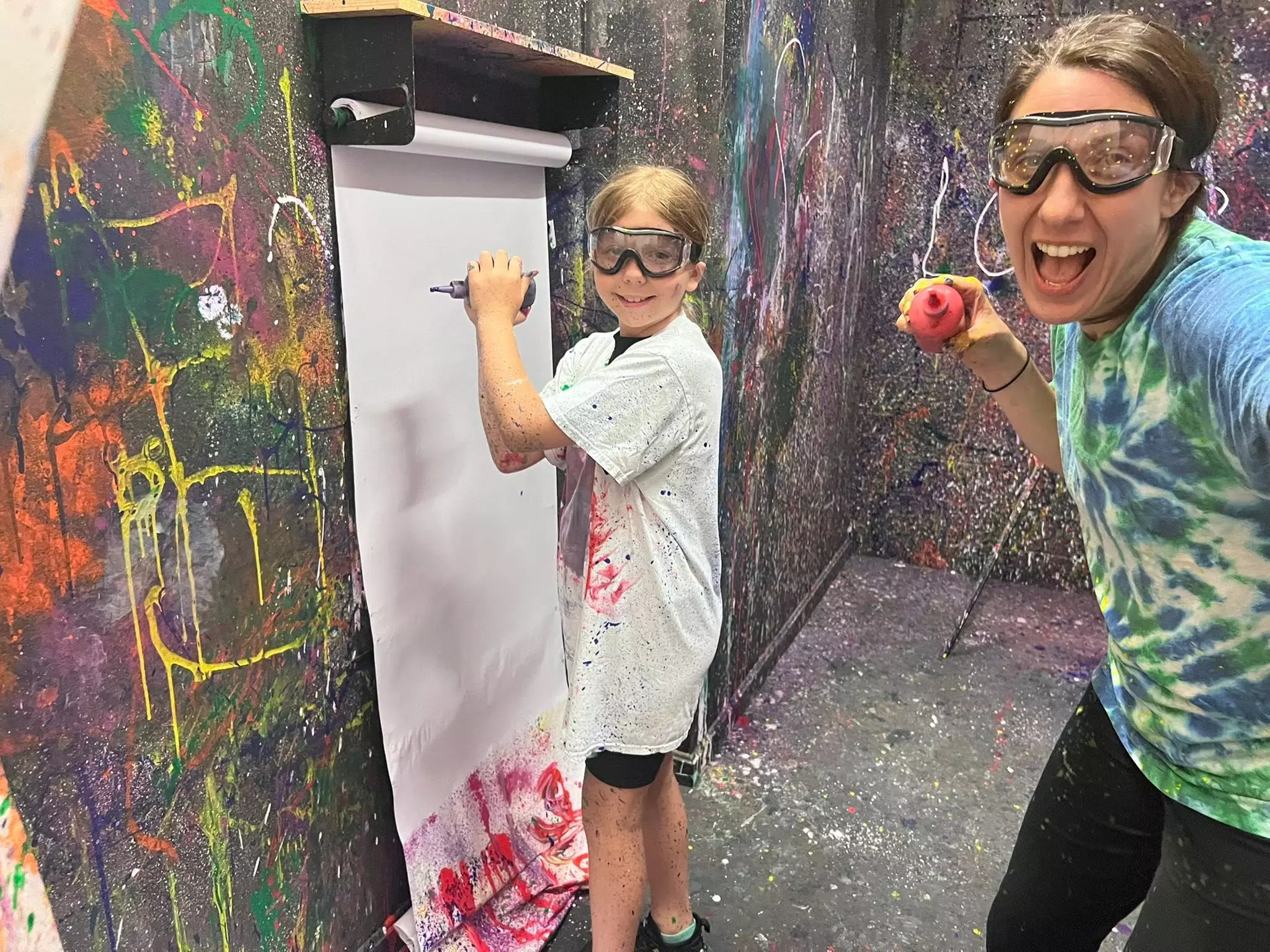 $17.50 For 2 Persons In Splatter Box Including 2 8x10 Canvases (Reg...